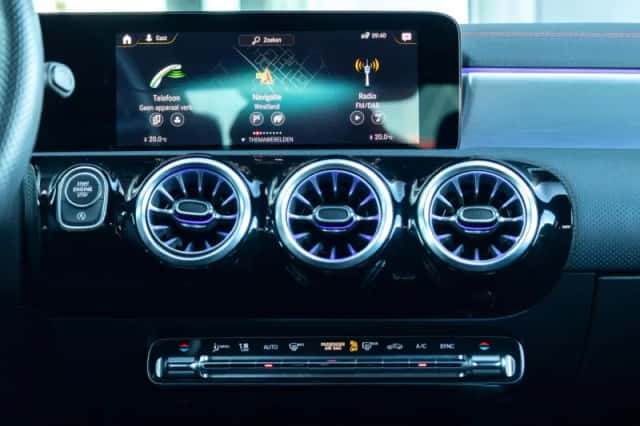 Mercedes-Benz CLA-Klasse (2021) thumbnail 15