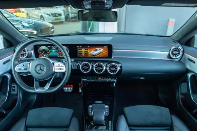 Mercedes-Benz CLA-Klasse (2021) thumbnail 3