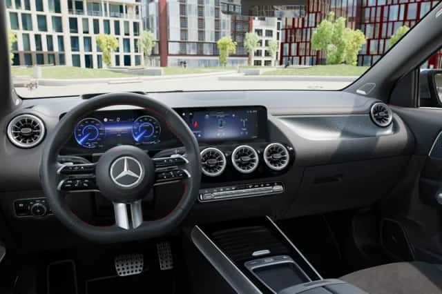 Mercedes-Benz EQA (2026) thumbnail 3
