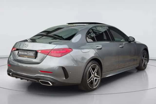 Mercedes-Benz C-Klasse (2023) thumbnail 2