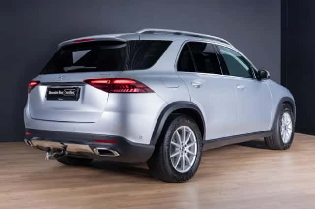 Mercedes-Benz GLE (2024) thumbnail 2