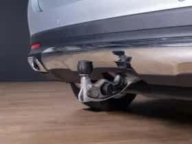 Mercedes-Benz GLE (2024) thumbnail 11
