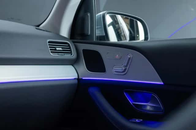 Mercedes-Benz GLE (2024) thumbnail 17