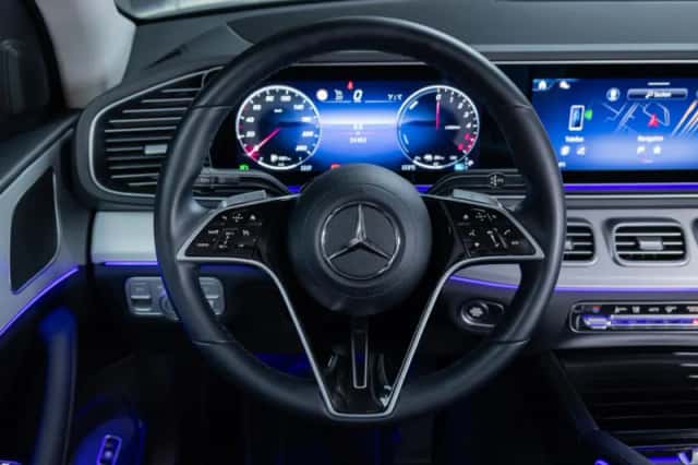 Mercedes-Benz GLE (2024) thumbnail 18