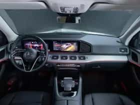 Mercedes-Benz GLE (2024) thumbnail 3