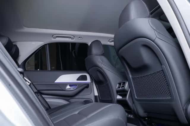 Mercedes-Benz GLE (2024) thumbnail 30