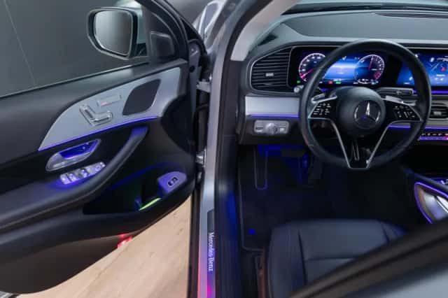 Mercedes-Benz GLE (2024) thumbnail 32