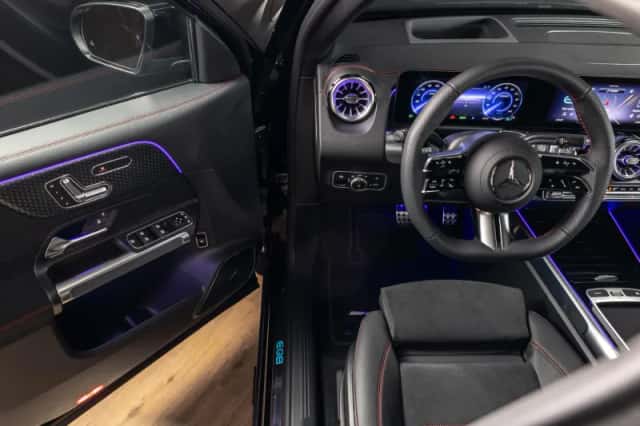 Mercedes-Benz EQB (2026) thumbnail 18