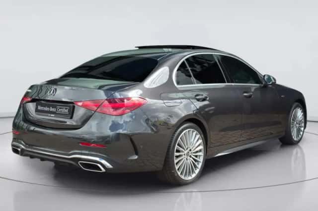 Mercedes-Benz C-Klasse (2025) thumbnail 2