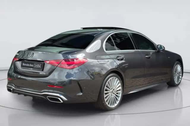 Mercedes-Benz C-Klasse (2025) thumbnail 2