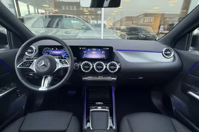 Mercedes-Benz EQA (2026) thumbnail 3