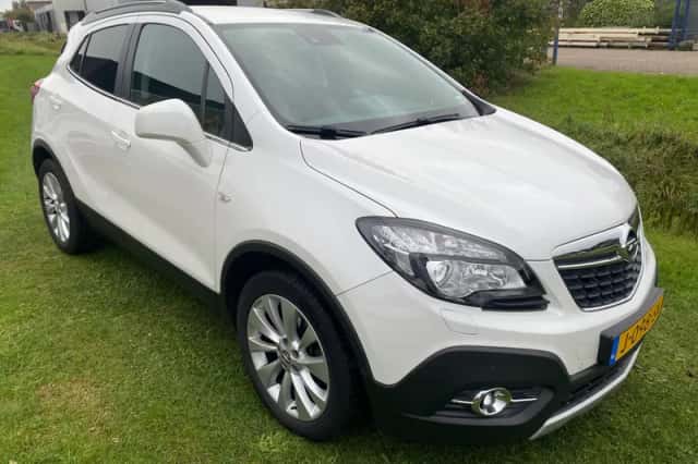 Opel Mokka (2015) thumbnail 3