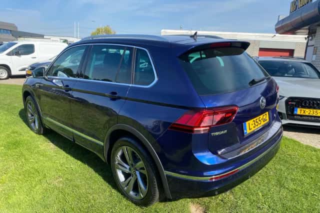Volkswagen Tiguan (2016) thumbnail 6