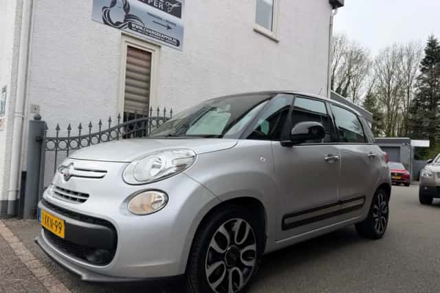 Fiat 500L (2014) thumbnail 1