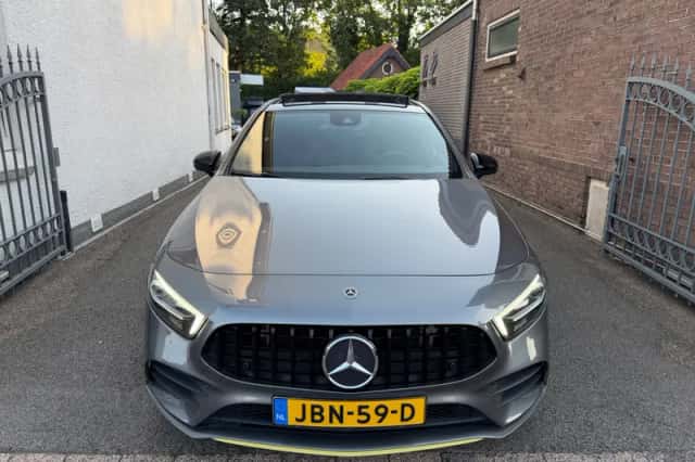 Mercedes-Benz A-Klasse (2018) thumbnail 4