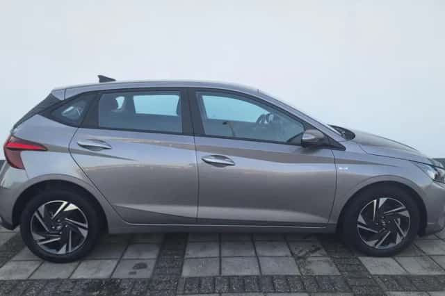 Hyundai i20 (2022) thumbnail 4