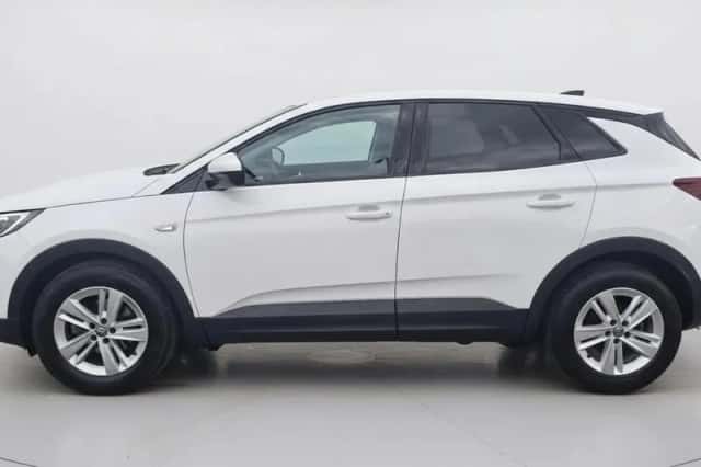 Opel Grandland (2019) thumbnail 3