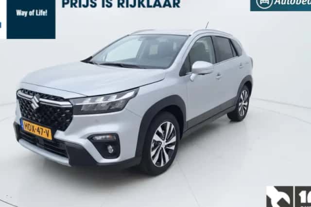 Suzuki S-Cross (2024) thumbnail 1