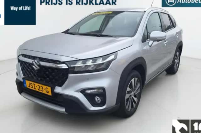 Suzuki S-Cross (2025) thumbnail 1