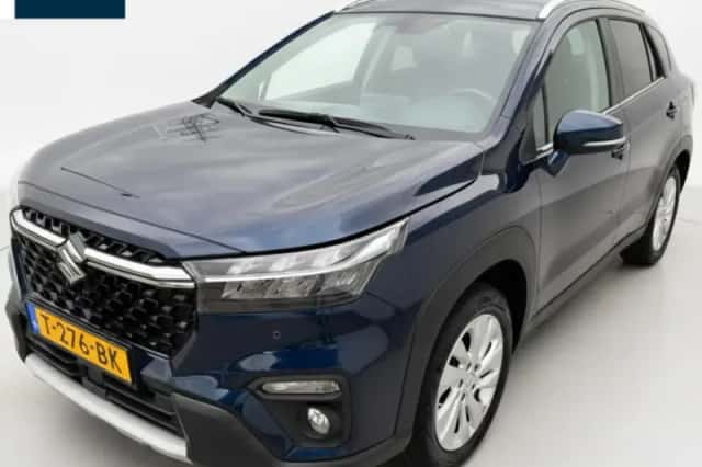 Suzuki S-Cross (2022) thumbnail 1