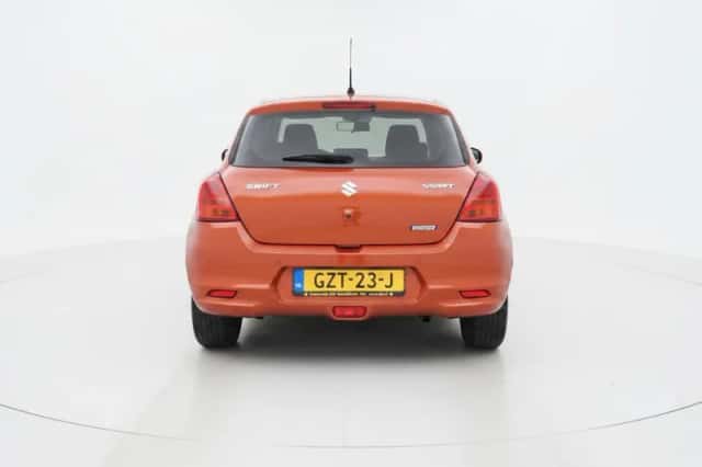 Suzuki Swift (2025) thumbnail 6