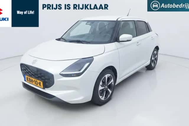 Suzuki Swift (2025) thumbnail 2