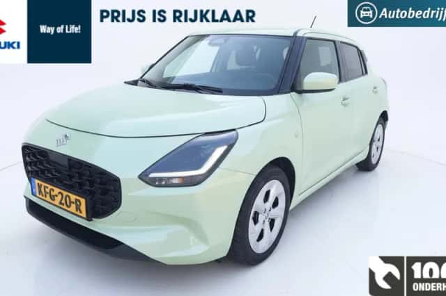 Suzuki Swift (2025) thumbnail 2