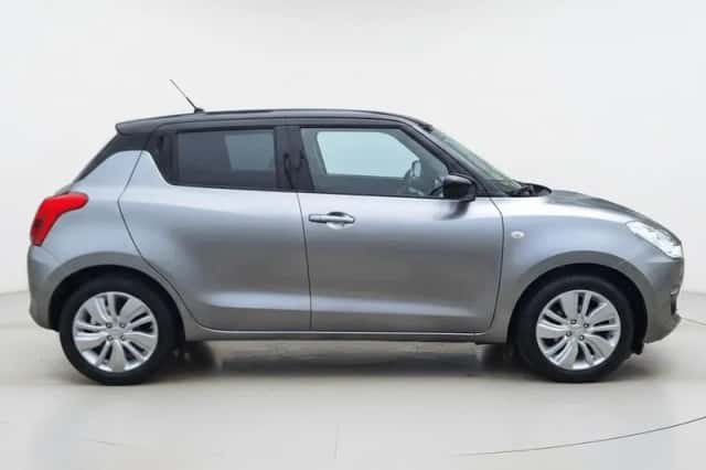 Suzuki Swift (2018) thumbnail 3