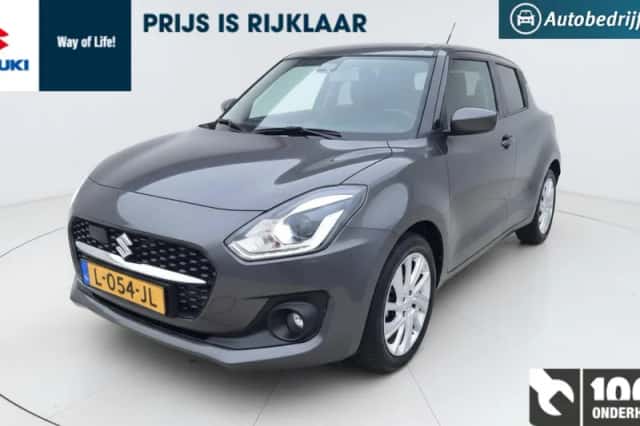 Suzuki Swift (2021) thumbnail 2