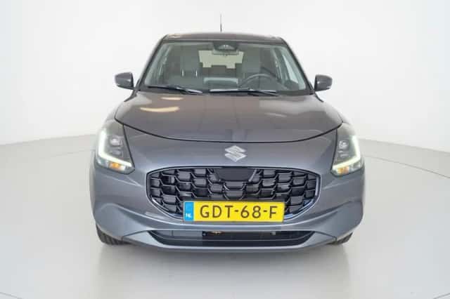 Suzuki Swift (2024) thumbnail 6