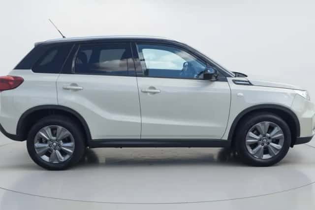 Suzuki Vitara (2019) thumbnail 6