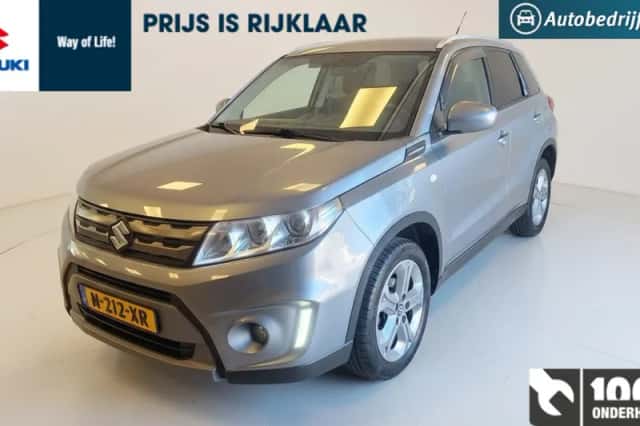Suzuki Vitara (2017) thumbnail 2