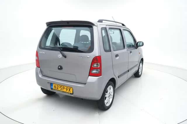 Suzuki Wagon R+ (2006) thumbnail 6
