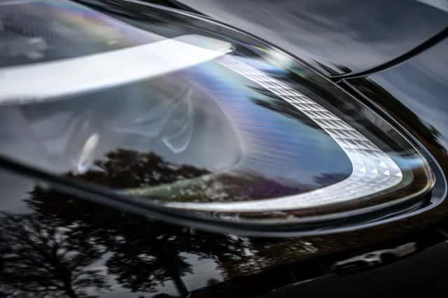 Aston Martin DB12 V8 (2024) thumbnail 28