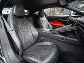 Aston Martin DB12 V8 (2024) thumbnail 4
