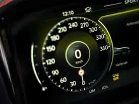 Aston Martin DB12 V8 (2024) thumbnail 33