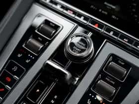 Aston Martin DB12 V8 (2024) thumbnail 39