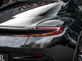 Aston Martin DB12 V8 (2024) thumbnail 44