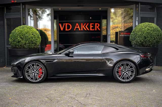 Aston Martin DB12 V8 (2024) thumbnail 6