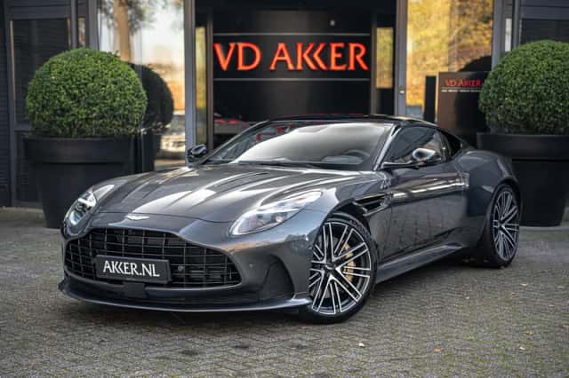 Aston Martin DB12 V8 (2025) thumbnail 1