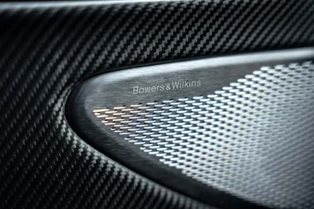 Aston Martin DB12 V8 (2025) thumbnail 28