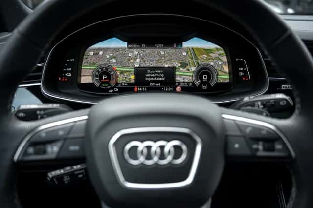 Audi Q8 (2025) thumbnail 26