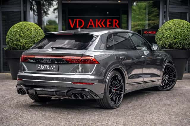 Audi Q8 (2025) thumbnail 2