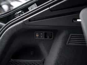 Audi Q8 (2025) thumbnail 16