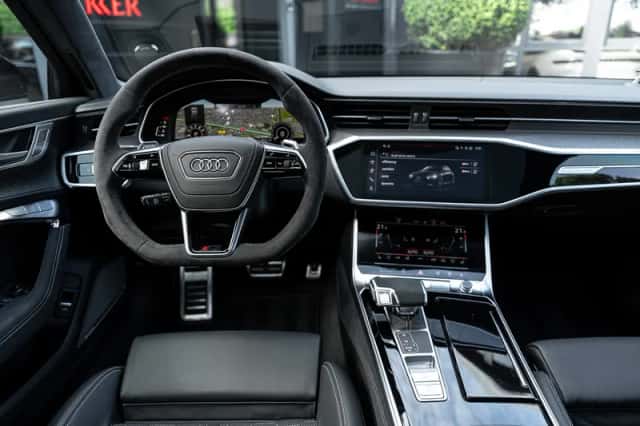 Audi RS6 (2025) thumbnail 3