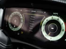 Aston Martin DB12 V8 Volante (2025) thumbnail 36