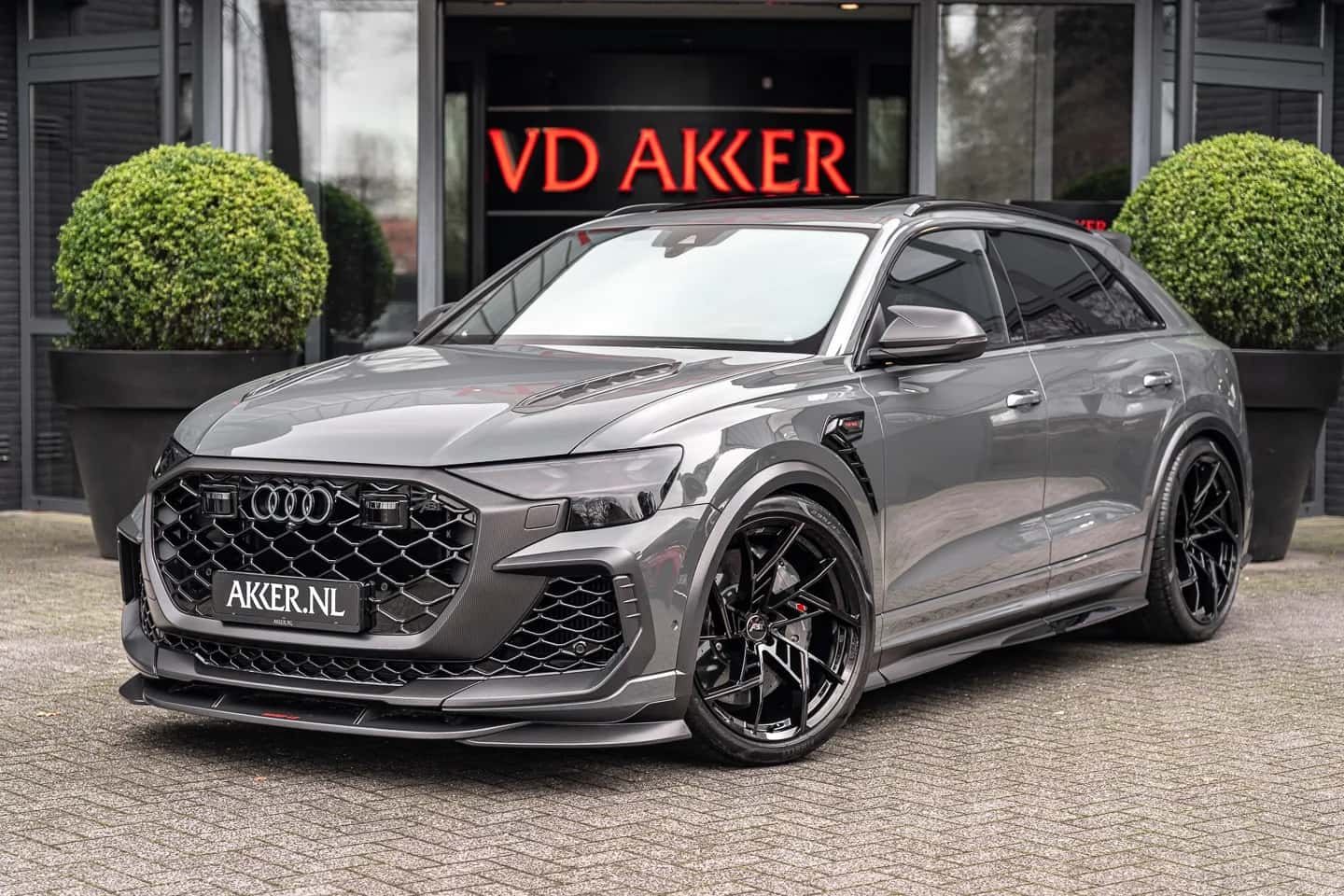 Audi RSQ8 Performance ABT Legacy (2025) — foto 1
