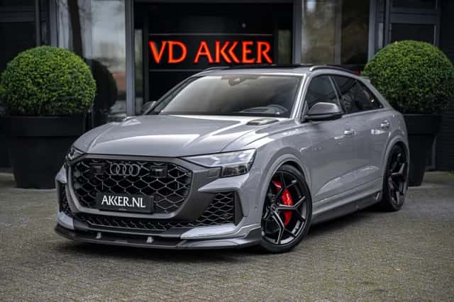 Audi RSQ8 Performance URBAN (2025) thumbnail 1