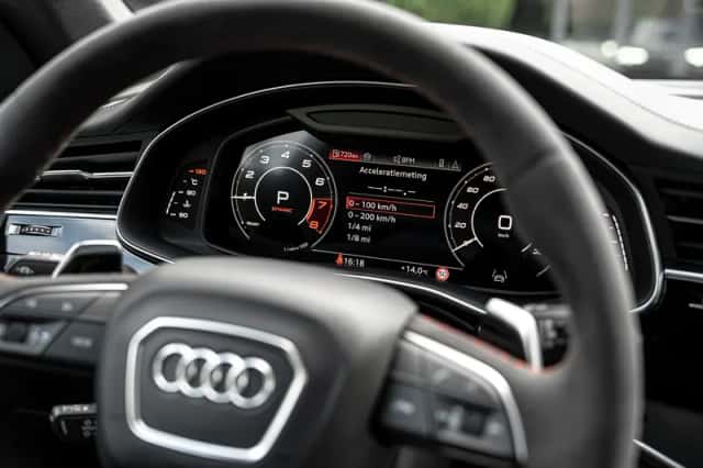 Audi RSQ8 Performance URBAN (2025) thumbnail 16