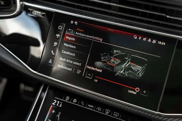 Audi RSQ8 Performance URBAN (2025) thumbnail 40